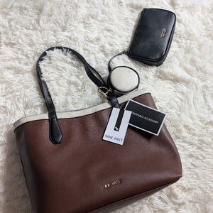 Set Nine West Jordi Trap Shoulder Tote Bag and Crossbody